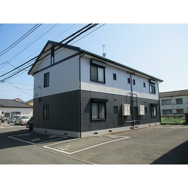 ラークヒルズBの写真1