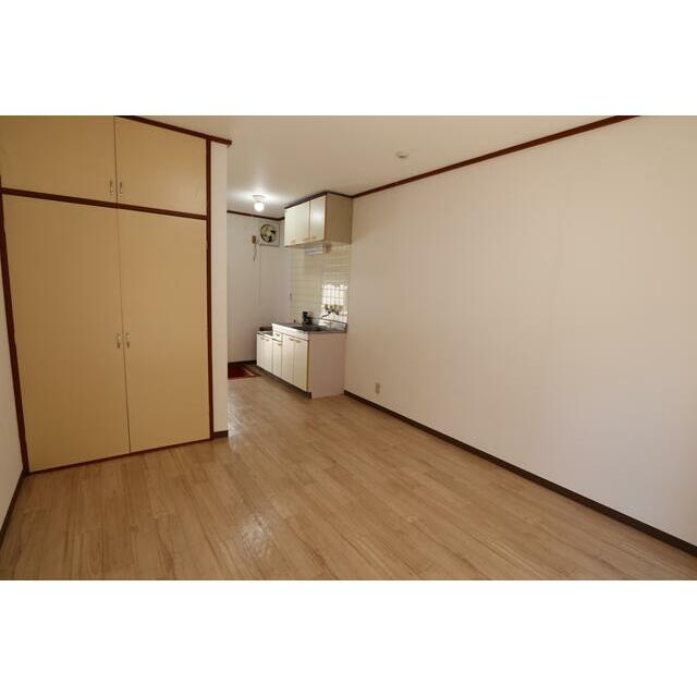 コーポリヨンの写真3
