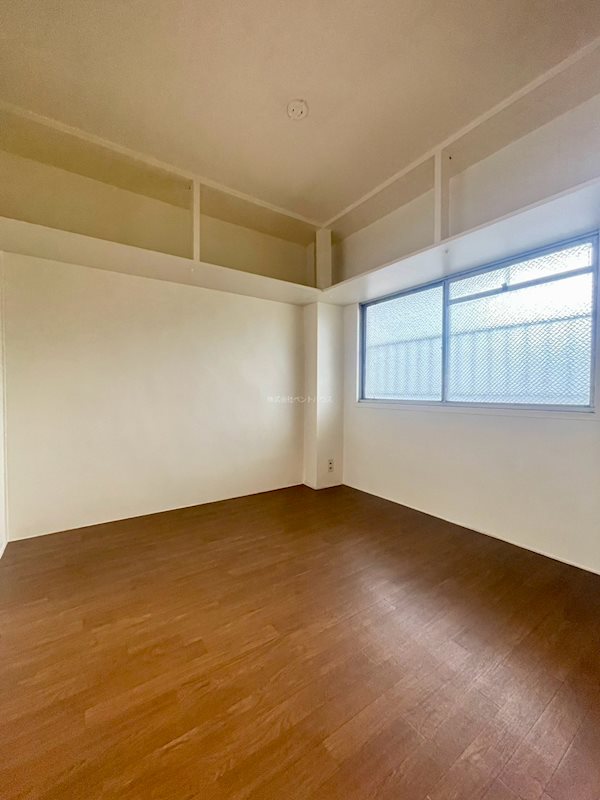 ヴィラナリー児島 ベッドルーム