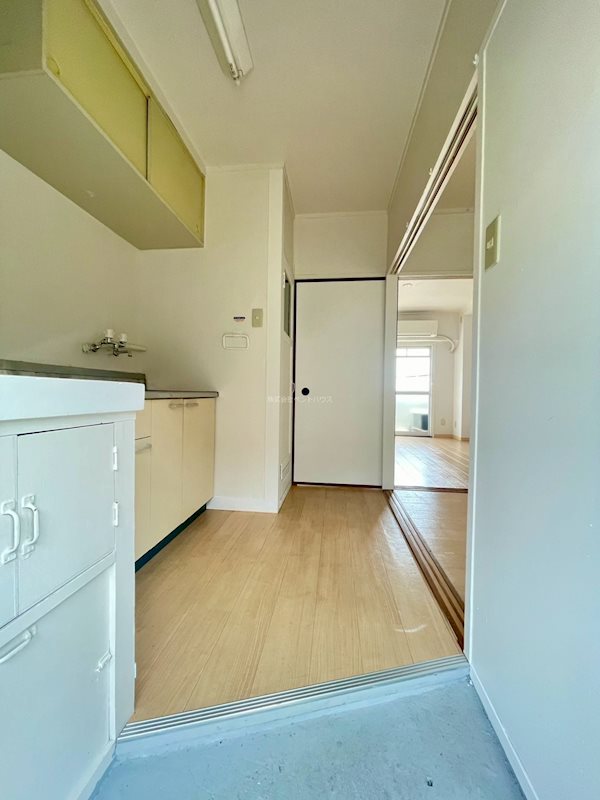 ヴィラナリー雲雀ヶ丘 玄関