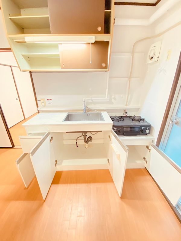 ヴィラナリー折戸 キッチン