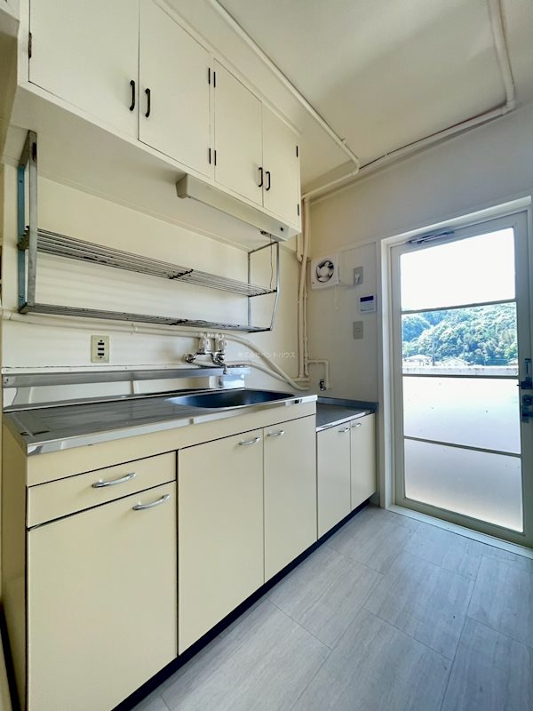 ヴィラナリー柳井 キッチン