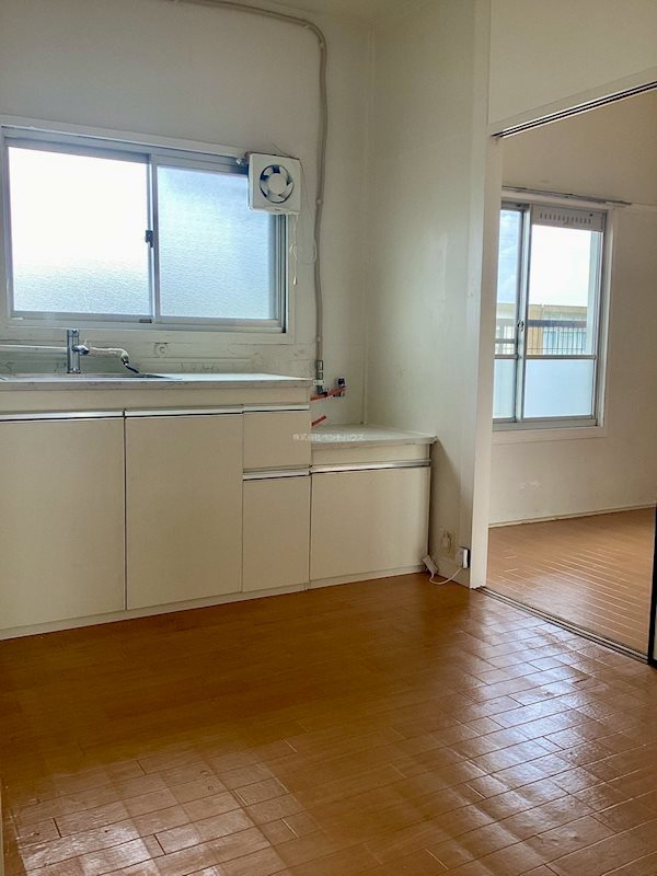 ヴィラナリー折戸 リビング