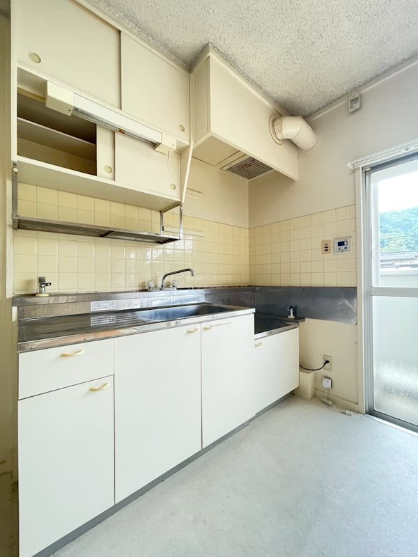 ヴィラナリー菅内 キッチン