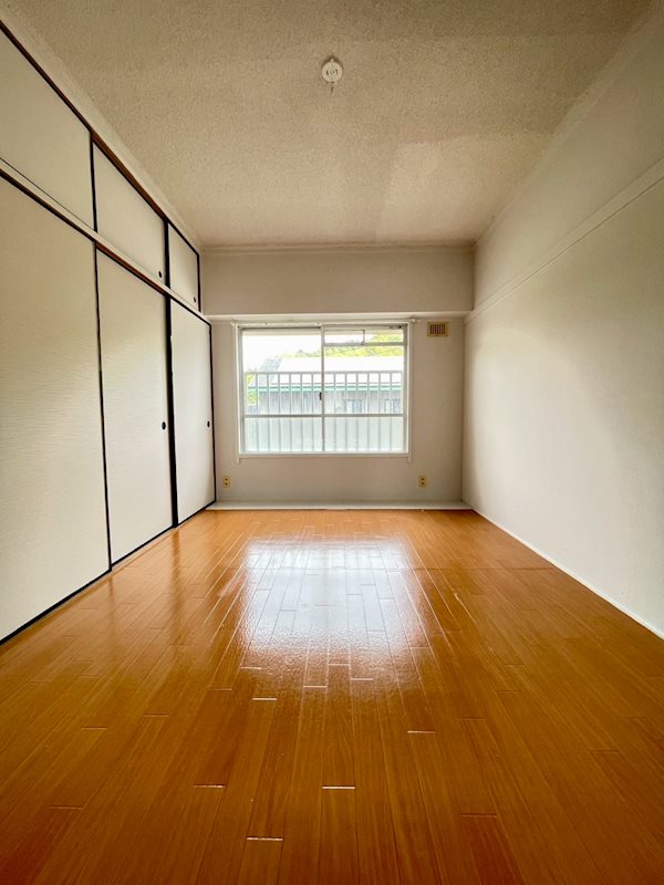 ヴィラナリー菅内 ベッドルーム