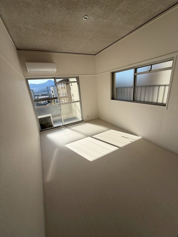 ヴィラナリー小倉南 ベッドルーム