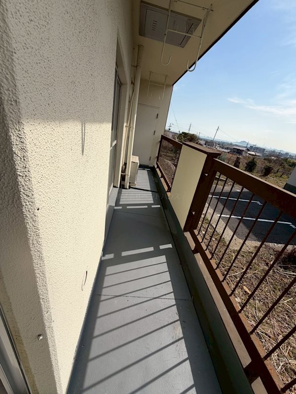 ヴィラナリー小倉南 ベランダ