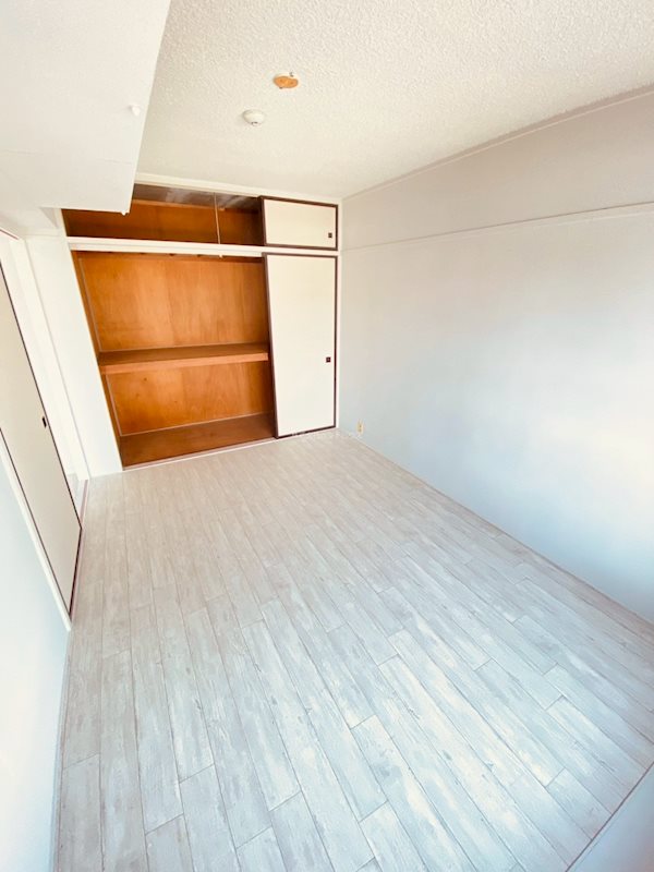 ヴィラナリー三条Ⅱ ベッドルーム