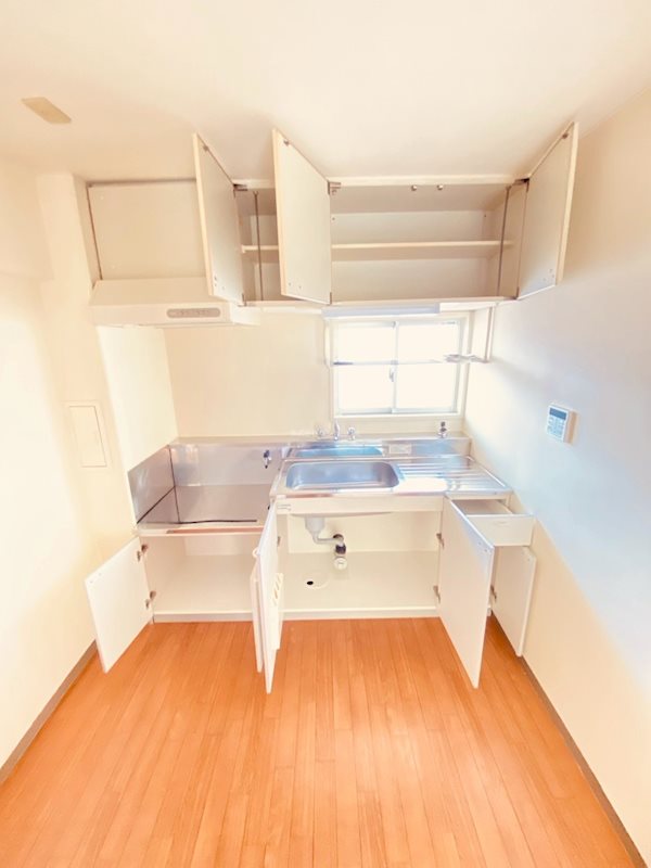 ヴィラナリー月岡 キッチン