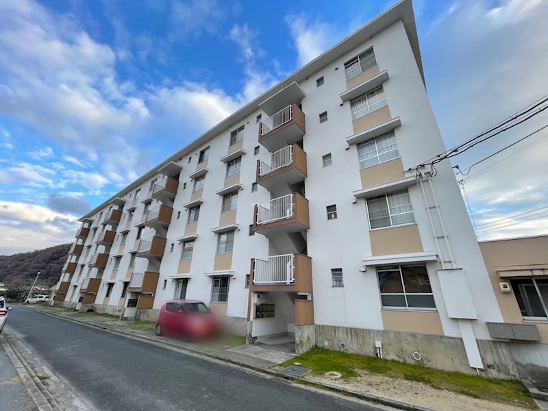 ヴィラナリー建部 外観写真