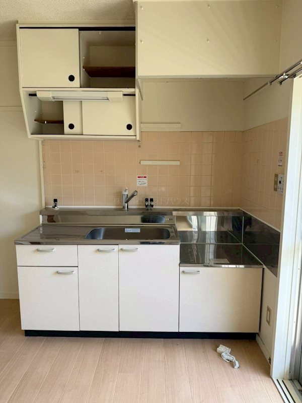 ヴィラナリー菅谷 キッチン