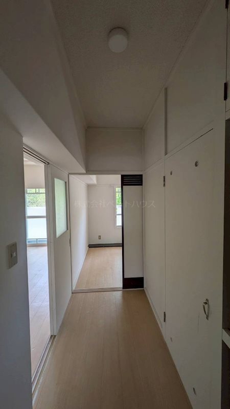 ヴィラナリー芦別 玄関