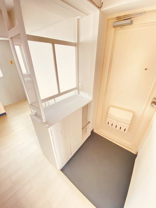 ヴィラナリー新発田Ⅱ 玄関