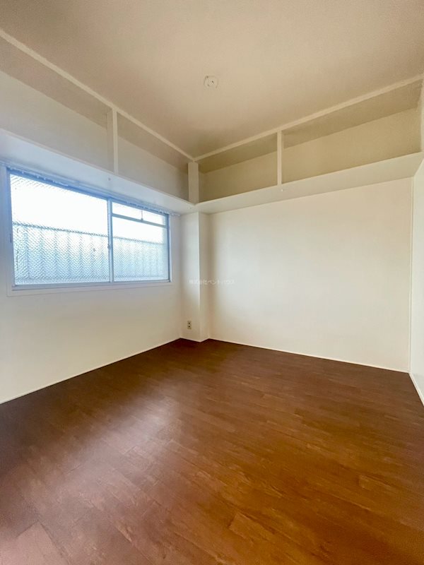 ヴィラナリー児島 ベッドルーム