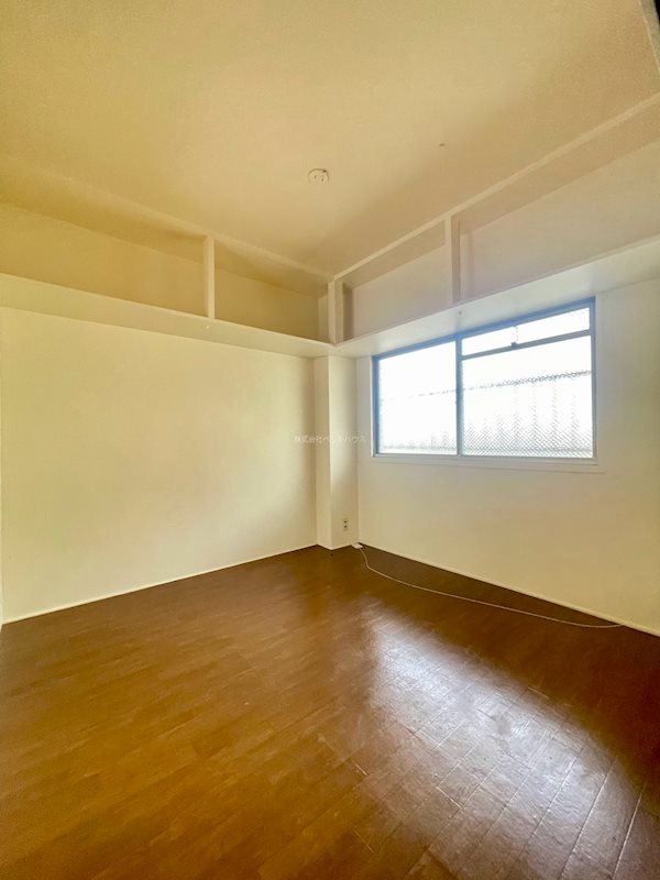 ヴィラナリー児島 ベッドルーム