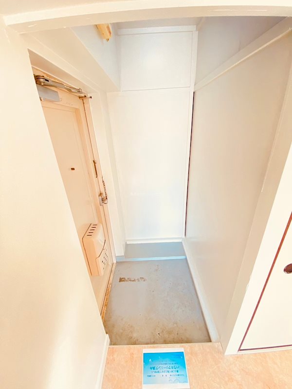 ヴィラナリー巻向 玄関