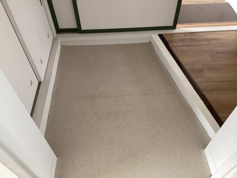 ヴィラナリー稚内 玄関