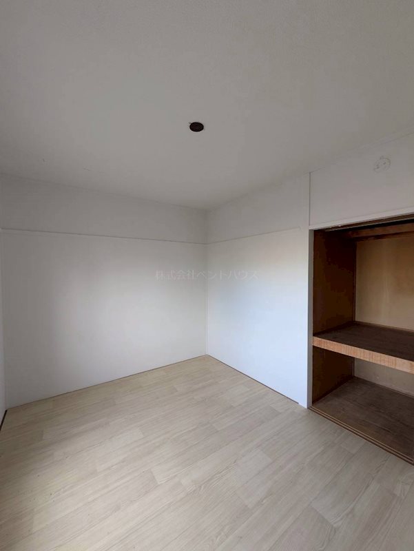 ヴィラナリー苫小牧Ⅱ ベッドルーム