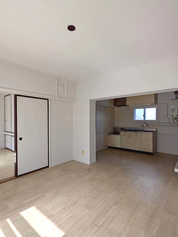 ヴィラナリー苫小牧Ⅱ リビング