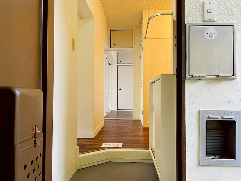 ヴィラナリー廿日市 玄関