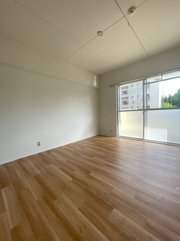 ヴィラナリー加東Ⅲ ベッドルーム