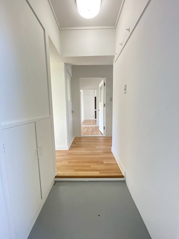 ヴィラナリー加東Ⅲ 玄関