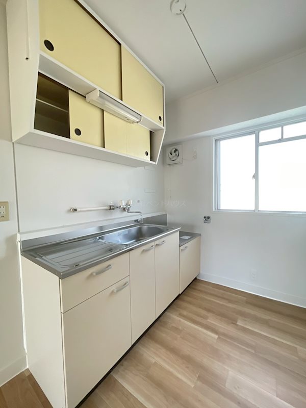 ヴィラナリー加東Ⅲ キッチン