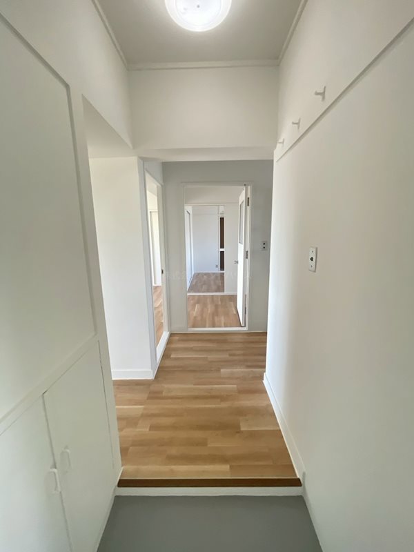 ヴィラナリー加東Ⅲ 玄関