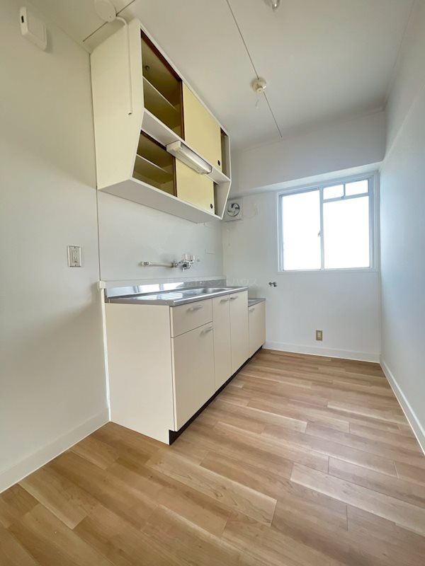 ヴィラナリー加東Ⅲ キッチン