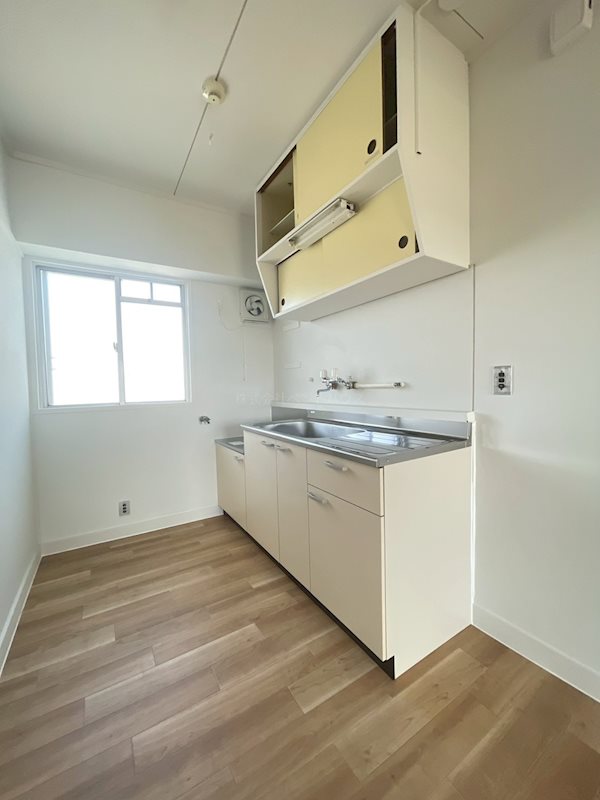 ヴィラナリー加東Ⅲ キッチン