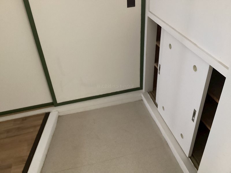 ヴィラナリー稚内 玄関