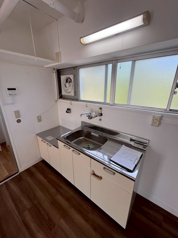 ヴィラナリー下関 キッチン