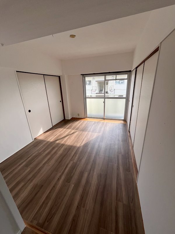 ヴィラナリー下関 ベッドルーム