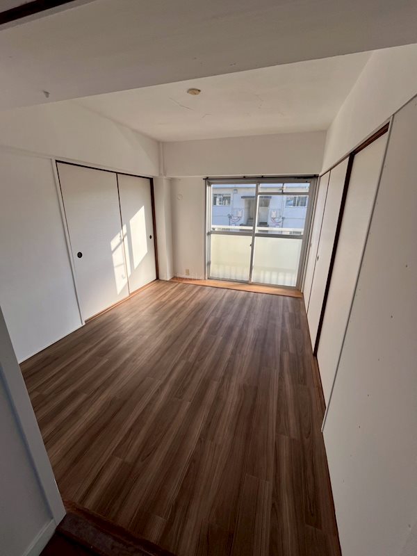 ヴィラナリー下関 ベッドルーム