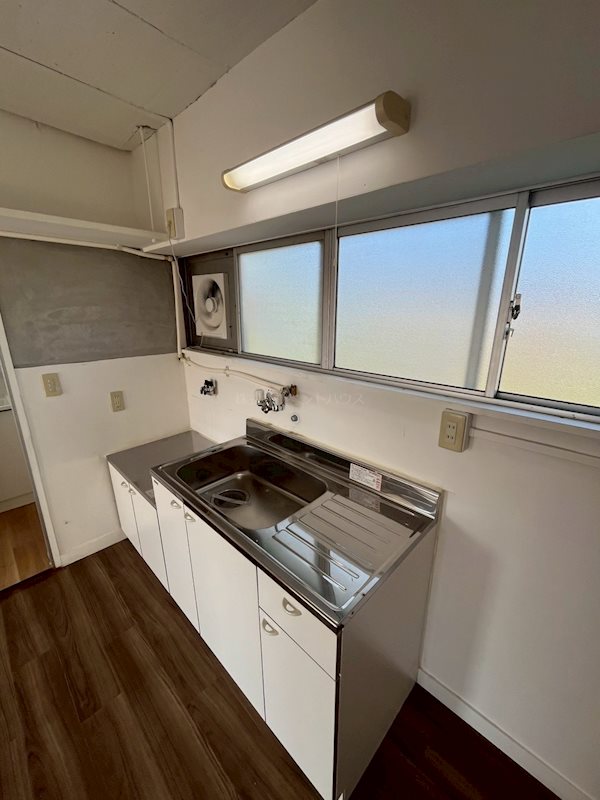 ヴィラナリー下関 キッチン