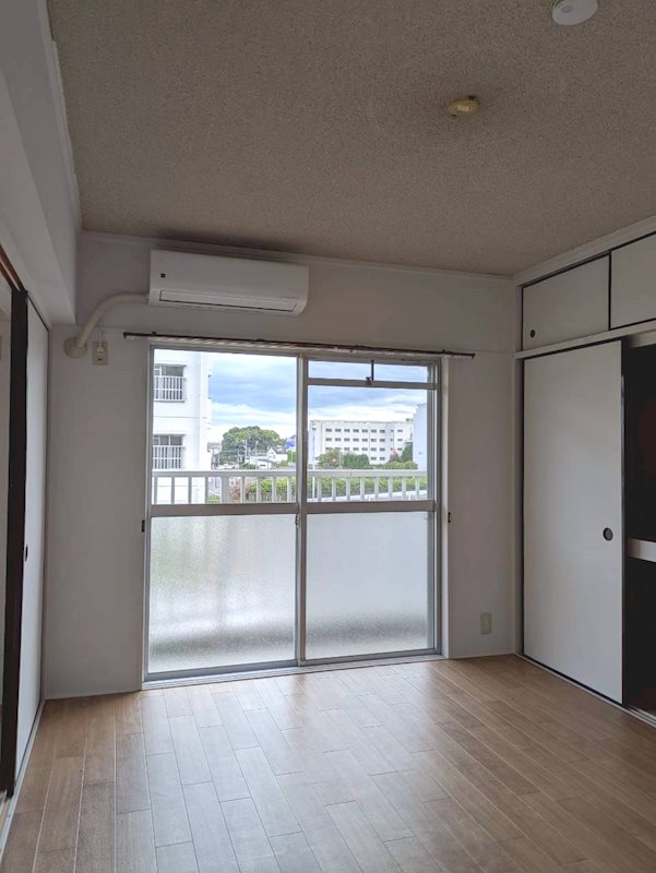 ヴィラナリー大竹 ベッドルーム