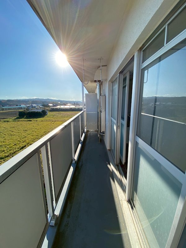 ヴィラナリー五戸 ベランダ