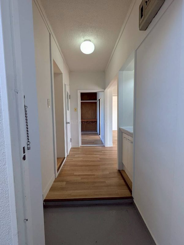 ヴィラナリー津 玄関