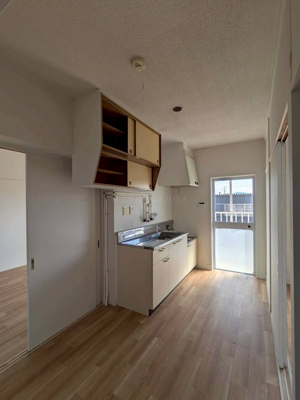 ヴィラナリー津 リビング