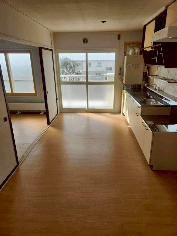 ヴィラナリー函館 リビング