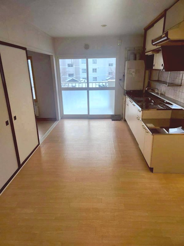 ヴィラナリー函館 リビング