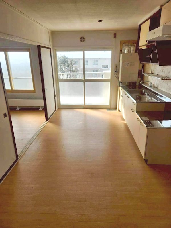 ヴィラナリー函館 リビング