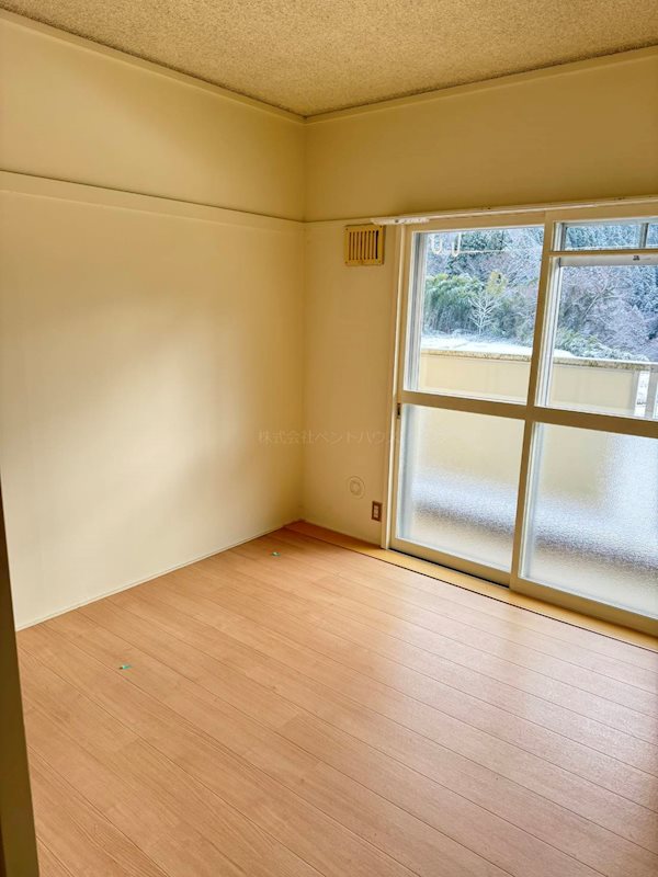 ヴィラナリー菅谷 ベッドルーム