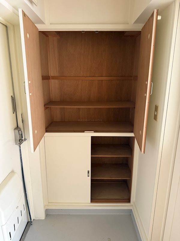 ヴィラナリー菅谷 玄関