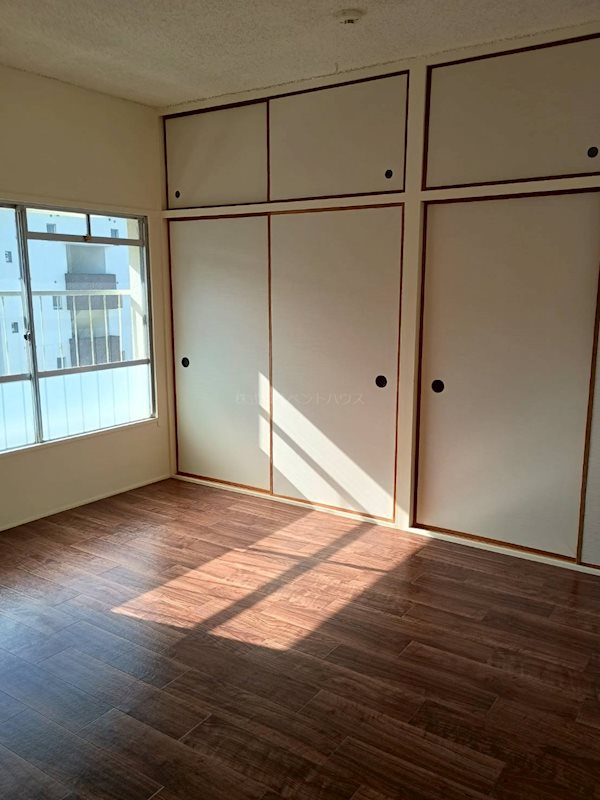 ヴィラナリー門司 ベッドルーム