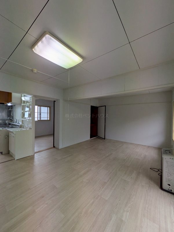 ヴィラナリー釧路Ⅲ リビング