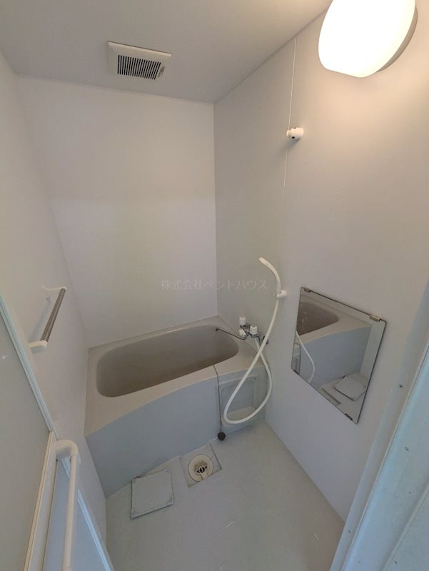 ヴィラナリー釧路Ⅲ 風呂画像