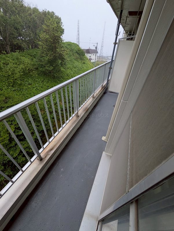 ヴィラナリー釧路Ⅲ ベランダ