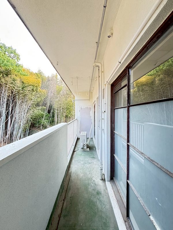 ヴィラナリー岩国 ベランダ