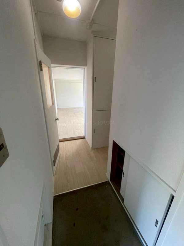 ヴィラナリー釧路Ⅲ 玄関